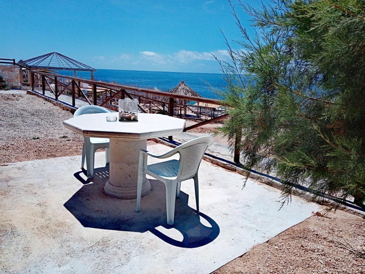 Caravan Fishing Spot Porto Roxa Agios Leon 外观 照片