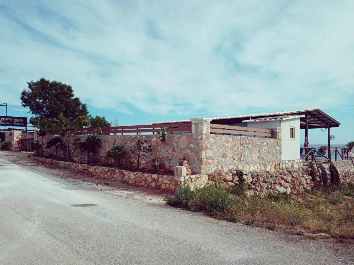 Caravan Fishing Spot Porto Roxa Agios Leon 外观 照片